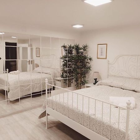 Interno25 Appartement Tarente Buitenkant foto