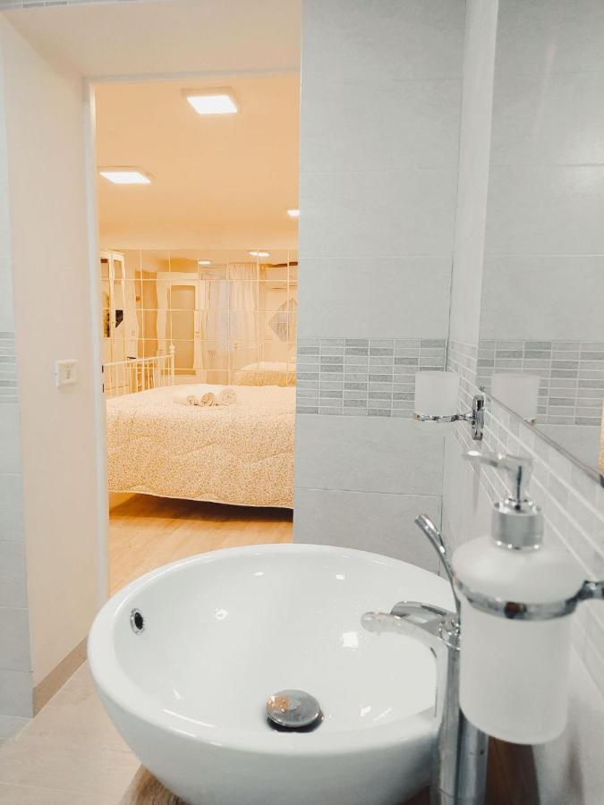 Interno25 Appartement Tarente Buitenkant foto